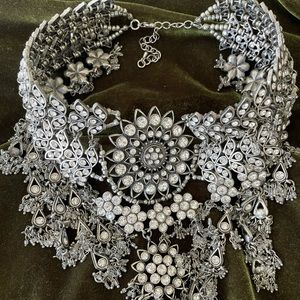 Free People collar necklace